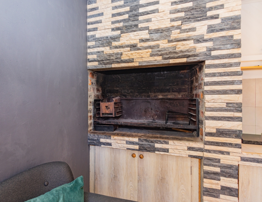 3 Bedroom Property for Sale in Jagtershof Western Cape